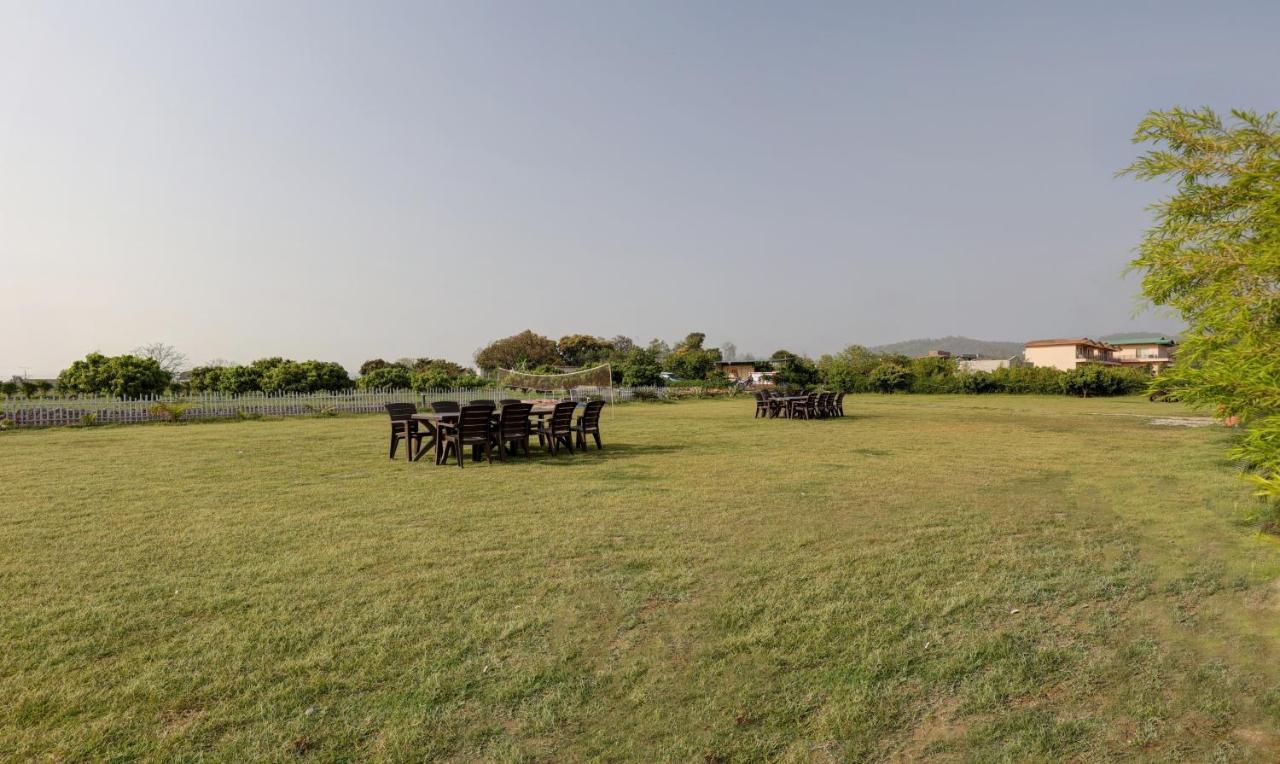 Treebo Kaira Resort With Pool View, 5 Km From Jim Corbett Jungle Safari Rāmnagar Exterior foto